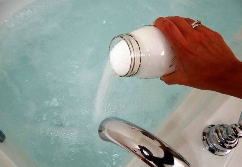 Bath with soda to enlarge the penis